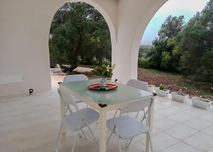 Tra Gli Ulivi - Villa Ostuni