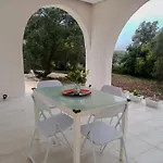 Tra Gli Ulivi - Villa Ostuni